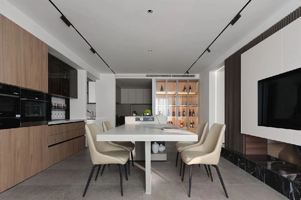 芬迪不(bù)鏽鋼全屋定制(zhì) | 